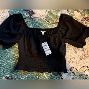 BAR lll CROP TOP NWT SMALL